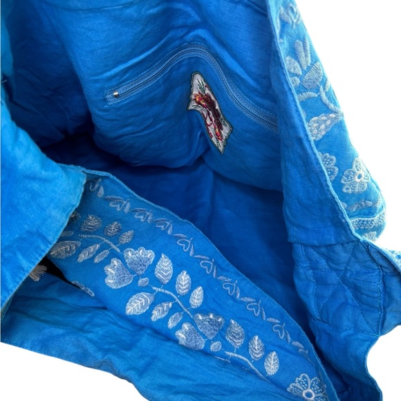 JOHNNY WAS Yadira Wide Strap Linen Tote Bag DVA Blue Embroidered Elephant NWT - Picture 10 of 11